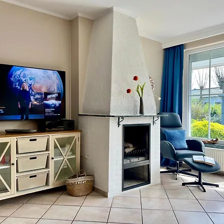 Holiday home Haus Strandmuschel *