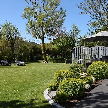 Haus Strandmuschel * Busum
